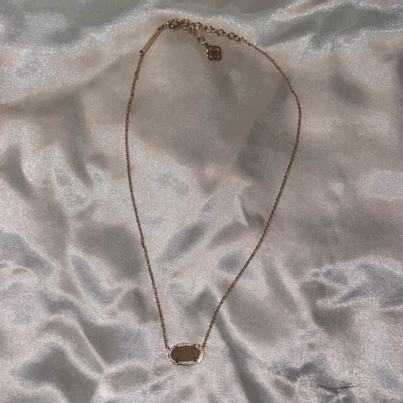 Kendra Scott Rose Gold Sparkle Pendant Necklace - Picture 1 of 4